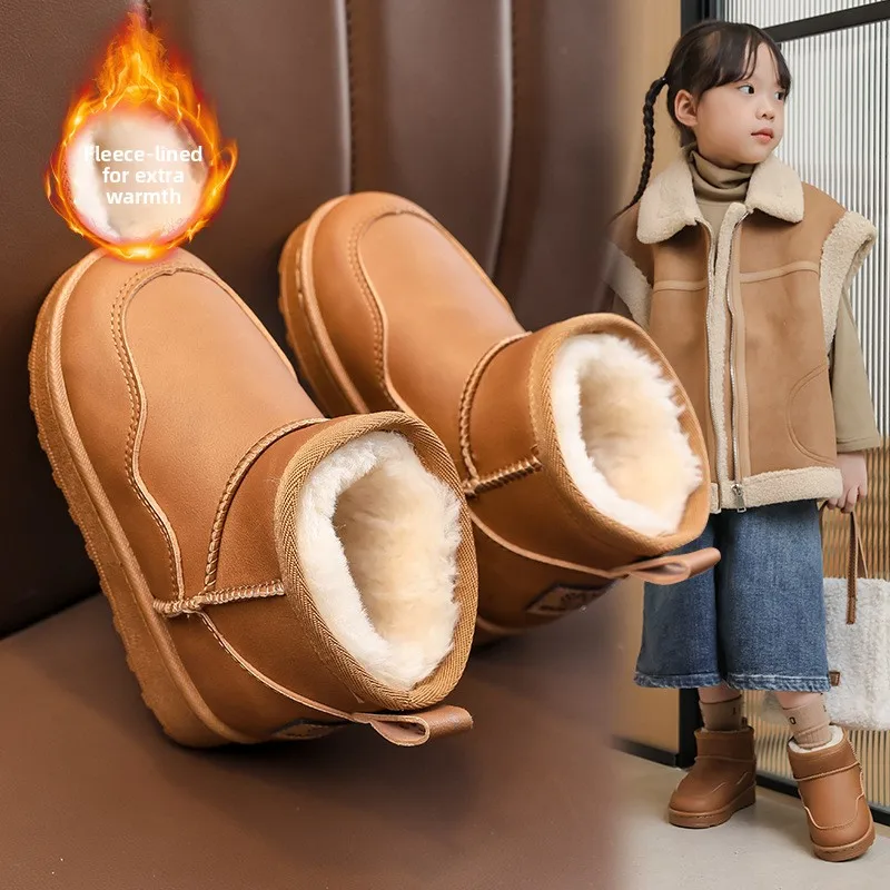 

Детские зимние сапоги с теплыми плюшевыми детскими короткими сапогами, модные однотонные зимние ботинки 2024, повседневные ботинки для мальчиков и девочек, нескользящая мягкая подошва