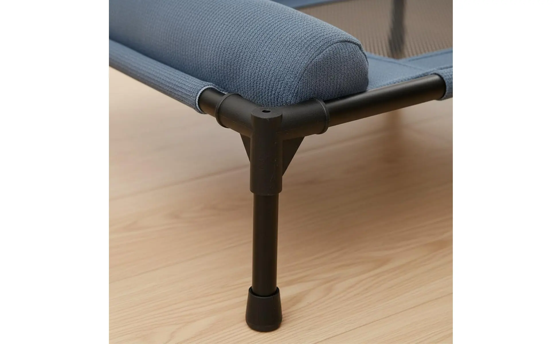 https://ae-pic-a1.aliexpress-media.com/kf/S55fdac3efc2d47e8b29c8653c6354c7de.jpg Elevated Pet Cot Moisture-Resistant Mesh Pet Suspended Bed Bed Cooling Dog Bed Sturdy Frame Supportive Support for Felines