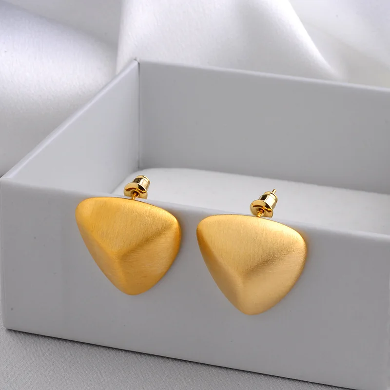 Minimalist fashion commuter earrings brushed matte ball triangular stud earrings niche premium earrings