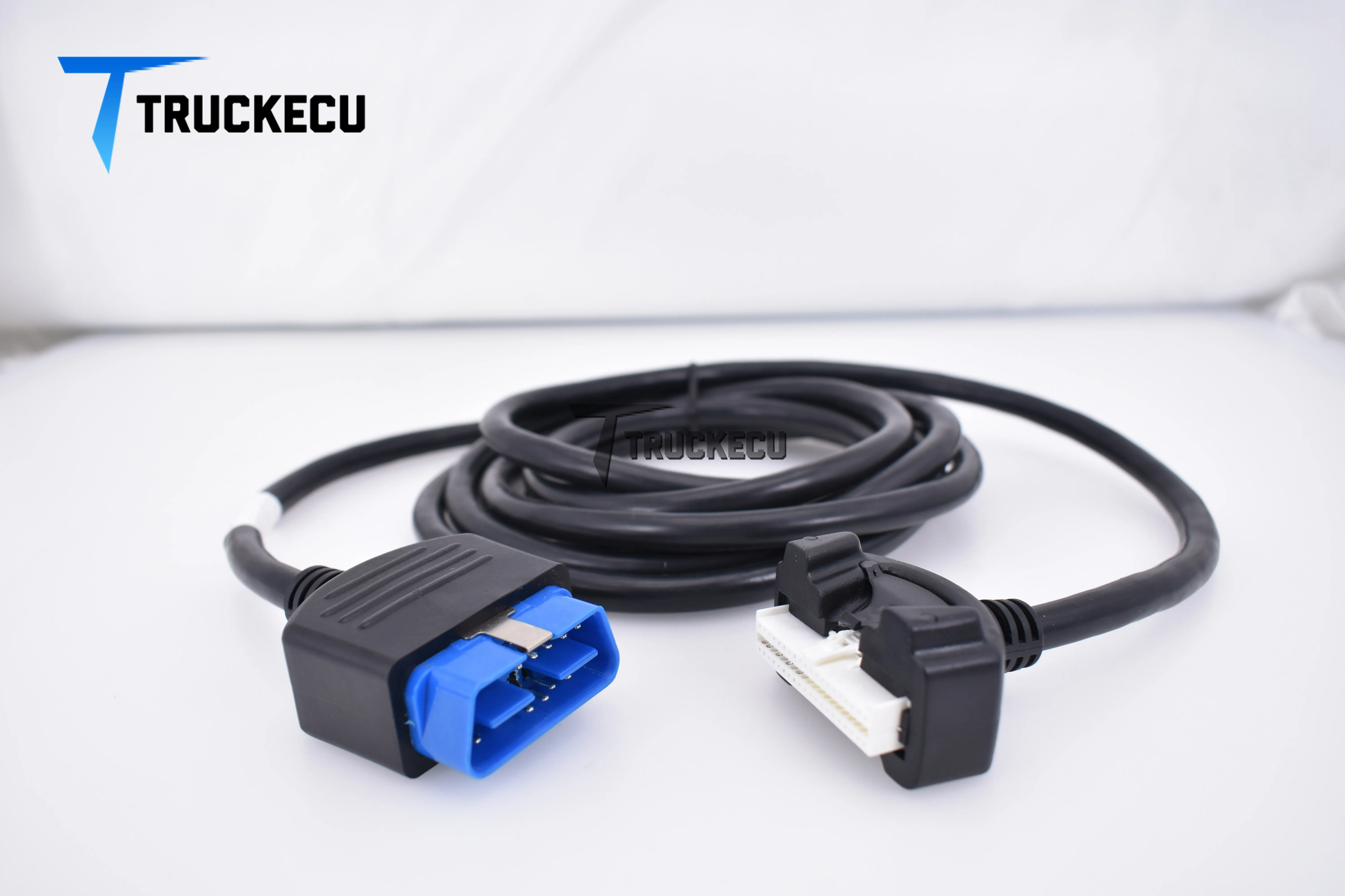 

OBD 16 Pin Cable 88890026 for Vcads Interface 88890020&88890180 Truck Excavator Cinstruction Equipment Diagnostic Scanner