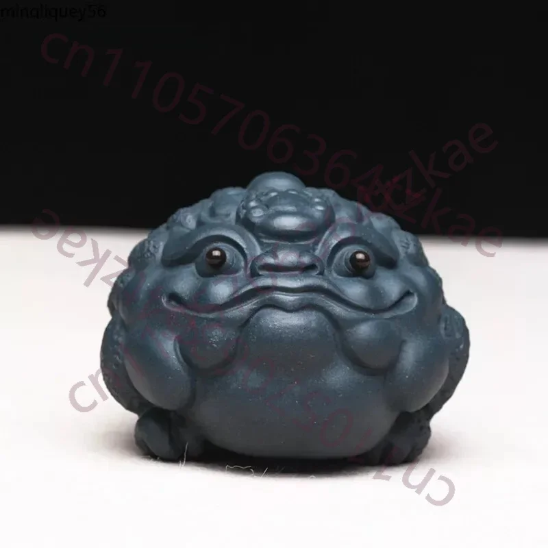 Chinese Yixing Purple Clay Tea Pet Lucky Golden Toad Tea Figurine Ornaments