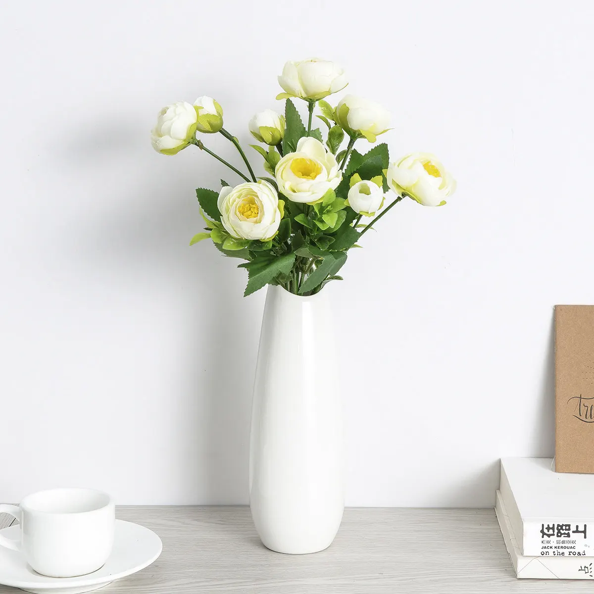 

2 шт. искусственных цветов камелии, белые реалистичные пластиковые цветы для украшения дома, офиса, свадьбы, вечеринки, искусственный букет камелий