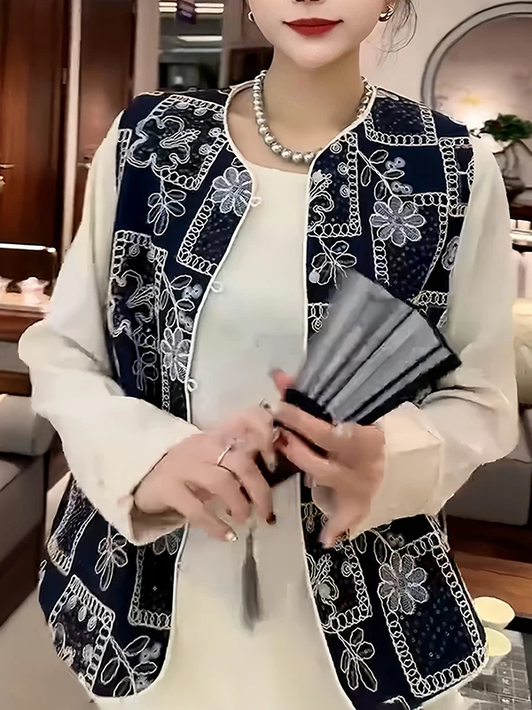 Stunning New 2026 Chinese Style Embroidered Vest Layering Top for Women Beautiful Short Size Ladies Fashion Spring Clothing