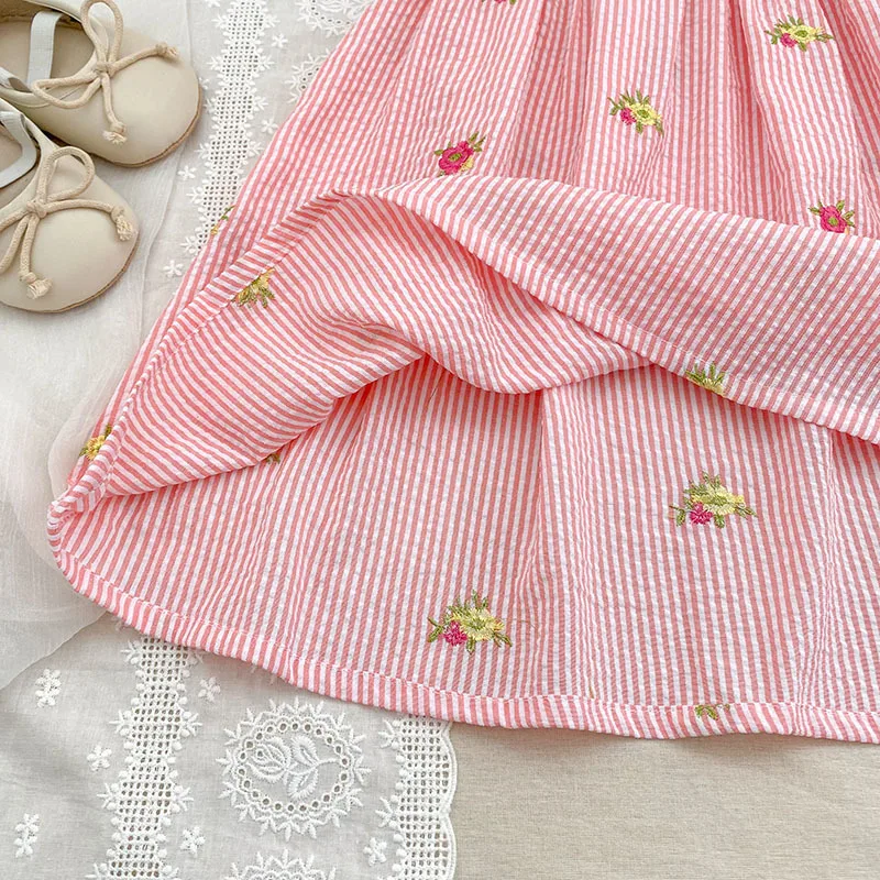 2026 Sommer 0-24M Baby Mädchen Flügelärmel Baumwolle Stickerei Baby Body 2-6 Jahre Süße Partykleider Schwesterkleidung – Detail 36