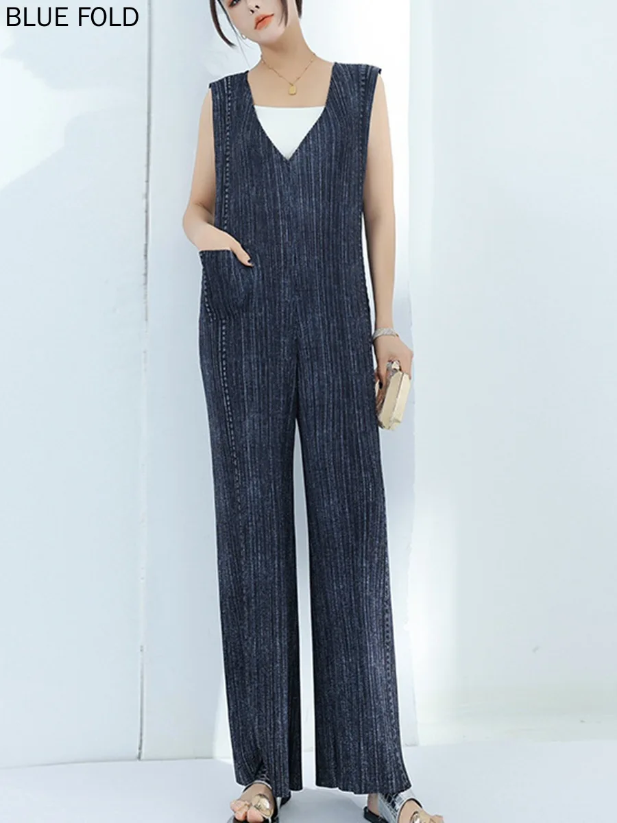 MIYAKE PLEATS Slim-fit DENIM Overalls ผู้หญิงสไตล์เทพธิดาแฟชั่น Jumpsuit หลวมแขนกุดสุภาพสตรี Jumpsuit