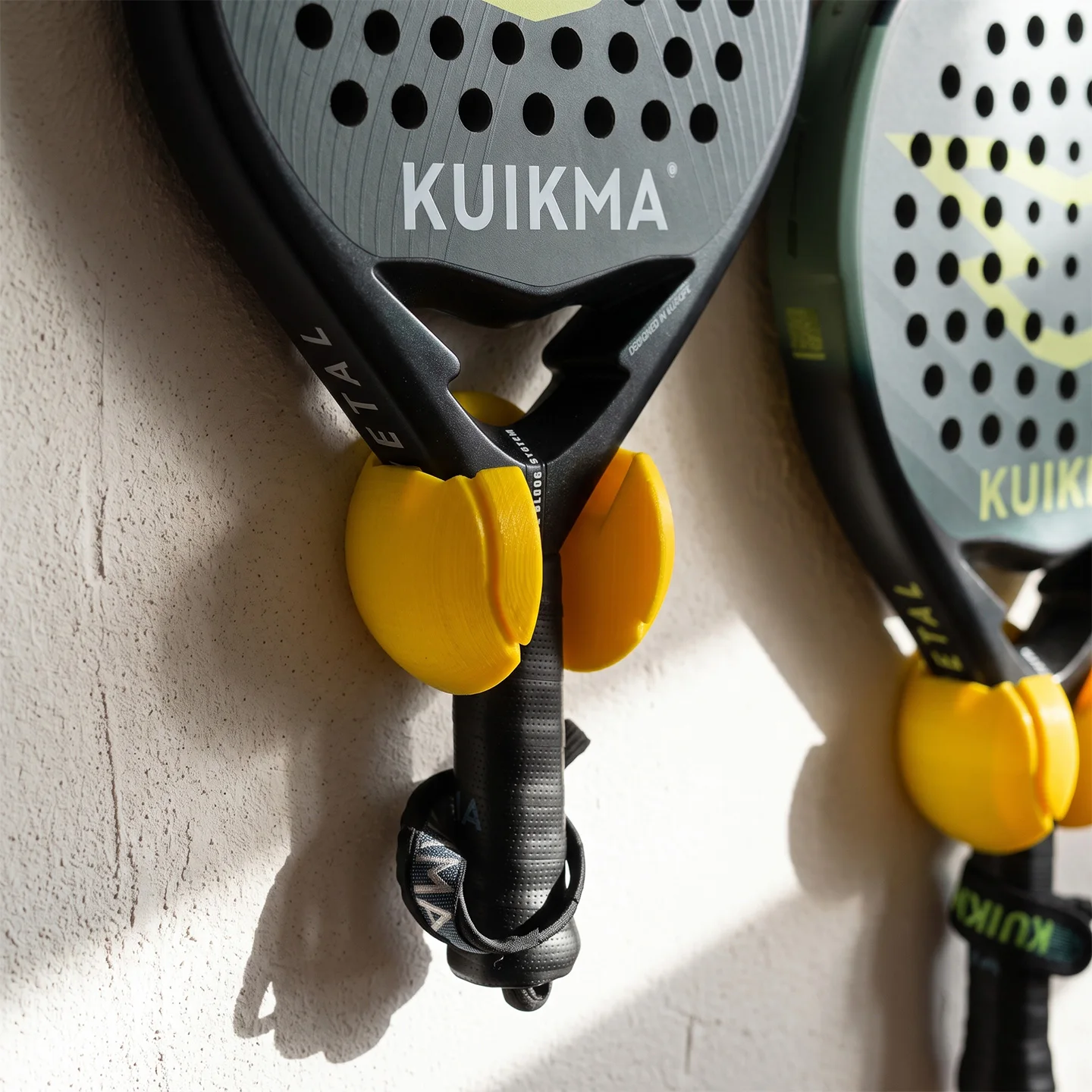 Wall-mounted holder/display rack for padel rackets – wall-mount accessory