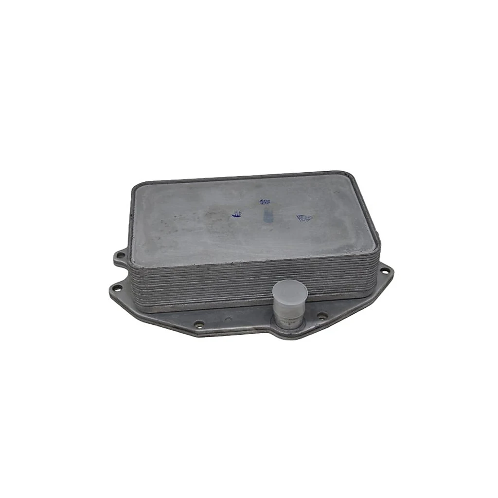 Oil Cooler 06M117015M Fit For Audi A6 PHEV 2.0 A6 Av. allroad 2021-2026 A6 Avant Quattro PHEV 2.0 2020-2026
