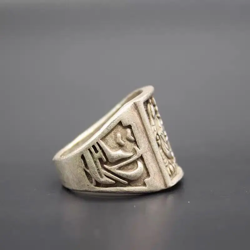 Collection Old Chinese Tibet Silver Handmade Avalokitesvara Ring Ornament Gift