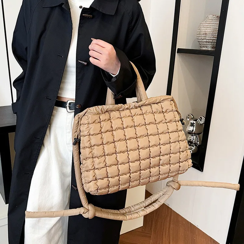

Female Shoulder Crossbody Tote Bag Large Cotton Cloth Satchels for Women 2026 Winter New Vintage Japanese Diamond-shaped Grid