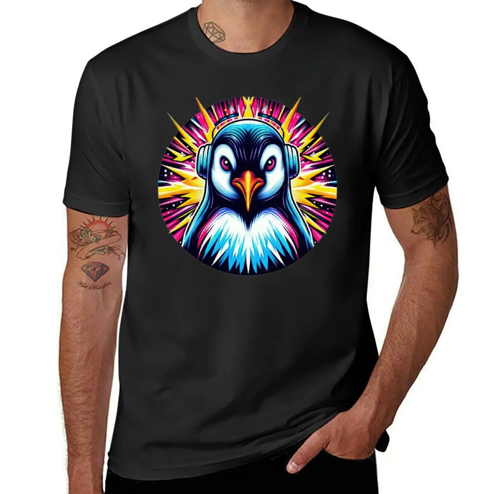 Funny animal penguin emblem T-shirt blacks Aesthetic clothing customs design your own vintage clothes T-shirt men