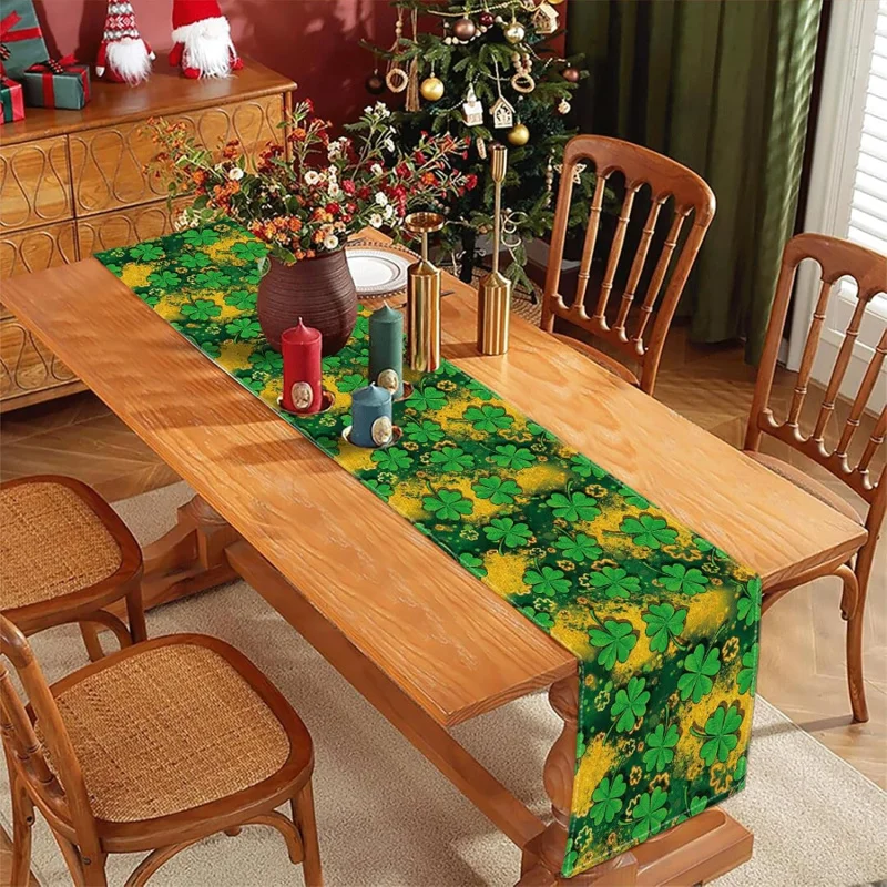 VIKAMA St. Patrick's Day Table Runner Green And Yellow Gradient Clover For Irish Festival Party Dining Table Decoration