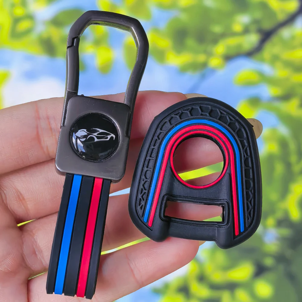 New Honeycomb‑Grip Silicone Key Case With Keychain For Honda CB650R High Quality Anti‑Scratch Motorcycle Protective Cover Shell
