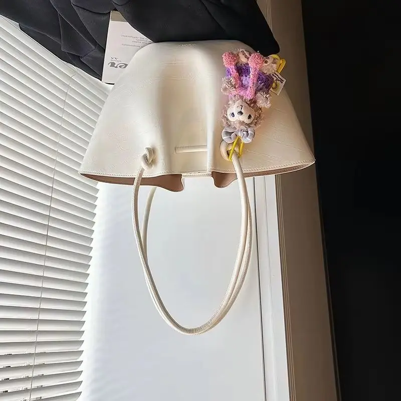 Underarm Large-capacity Tote Bag Commuter New Fashion Single Shoulder Mother Child Bag Versatile Lightweight Portable Liner Bag