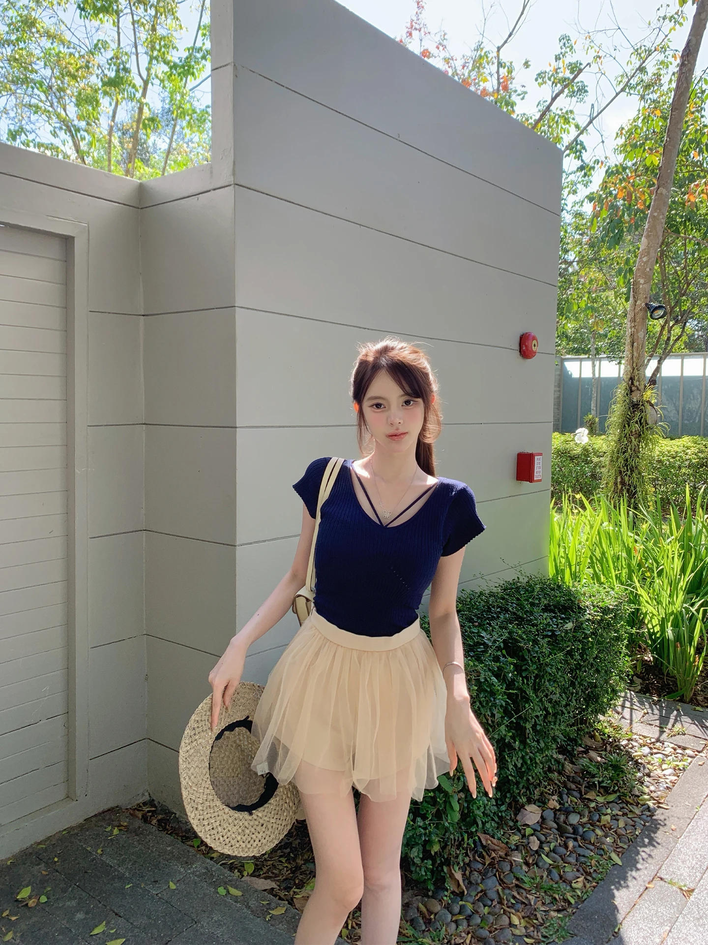 

AkiQiu Autumn Dream Ballet Mesh A-Line Puffy Skirt Sweet Pure Desire Atmosphere Versatile Half Skirt High Waist Polyester Fiber