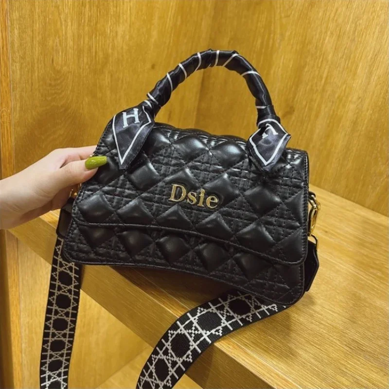 female-sleek-shoulder-bag-slim-design-for-professional-environments-and-corporate-settings
