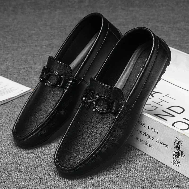 Moccasins Slip on Men\'s Flats Fashion Men Boat Shoes Male Driving Shoes Hombre High Quality Leather Loafers Men Casual Shoes