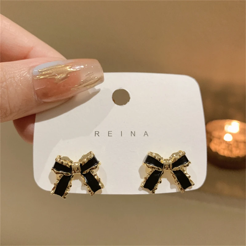 Black Enamel Bowknot Stud Earrings for Women 2023 trend Metal Inside Elegant Wedding Ear Jewelry for Female pendientes mujer