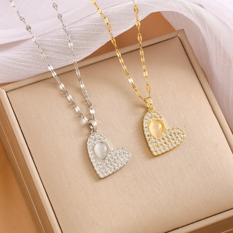 マイクロインレイオパールフルダイヤモンドラブは色褪せないチタン鋼ネックレス女性鎖骨チェーン