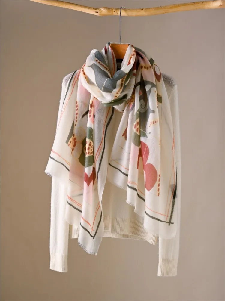 A light luxury thin velvet scarf for women new summer style an air-conditioned room shawl outerwear