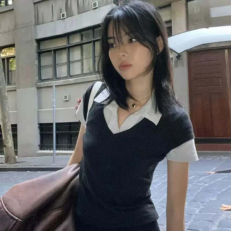 De nieuwe Koreaanse versie van The College POLO Splicing Two Short T-shirt met korte mouwen Slim Slim Jacket met Sweet Spicy