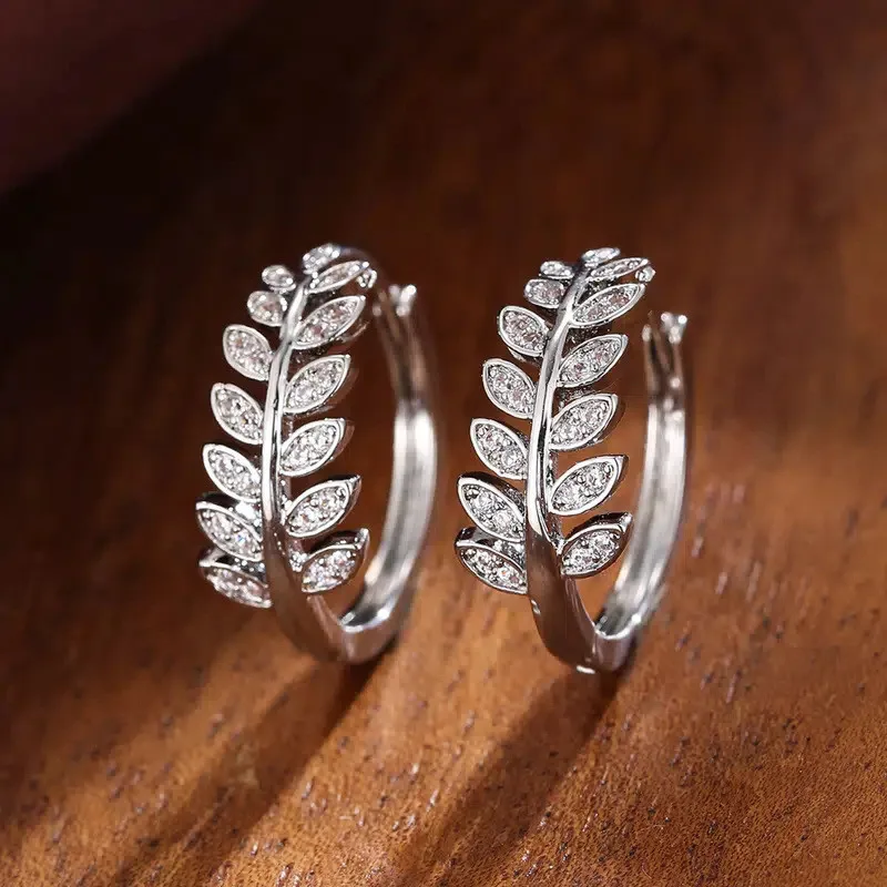 925 Sterling Silver Simple Stylish Leaf Olive Small Hoop Earrings for Women Paved Shiny Crystal CZ Exquisite Girl Earrings