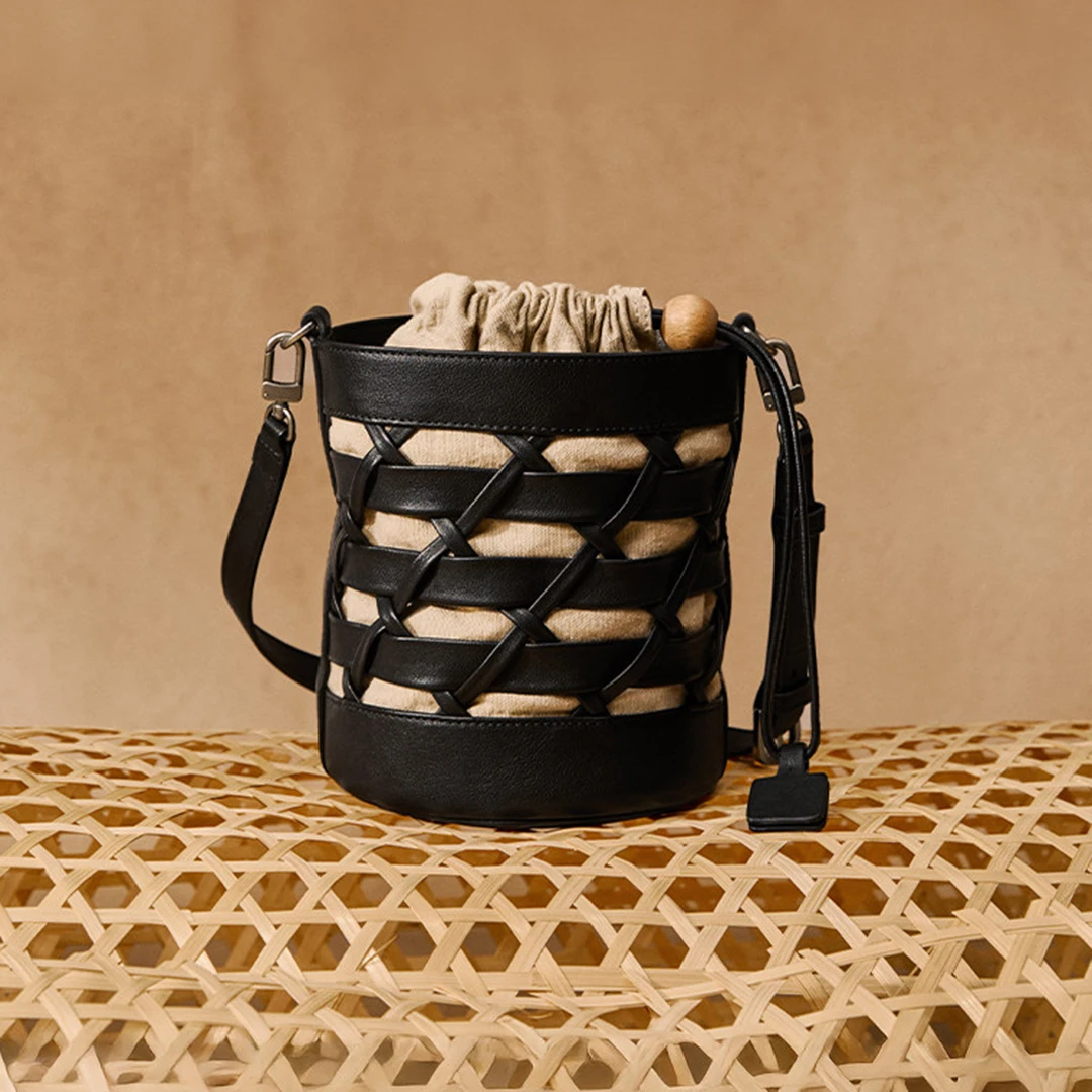 

Women Genuine Leather Woven Bucket Bag Canvas Liner Drawstring Crossbody Shoulder Handbag Vintage Bohemian Wooden Bead Detail So