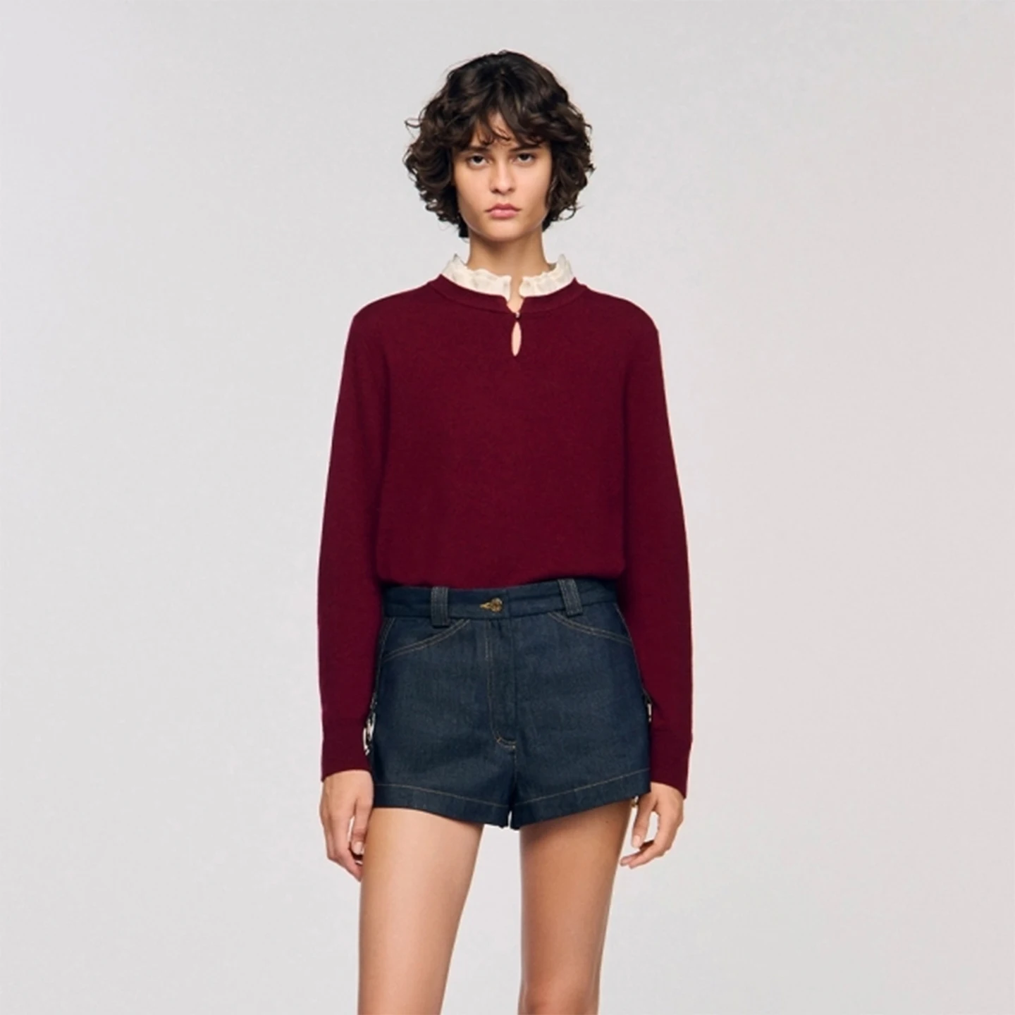 

French Sle Women's Knitted Sweater with Stand Collar Splicing Lace Drop-aped Neline Warm And Comfortable for Commuting