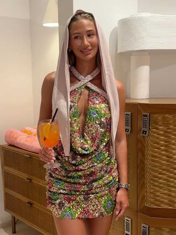 Zweiteiliges Mini-Kleid mit Pailletten, Damenanzüge, Neckholder, sexy, mit Paneelen, Schnürung, Damenmode, glänzende Damen-Sets, Sommer 2026