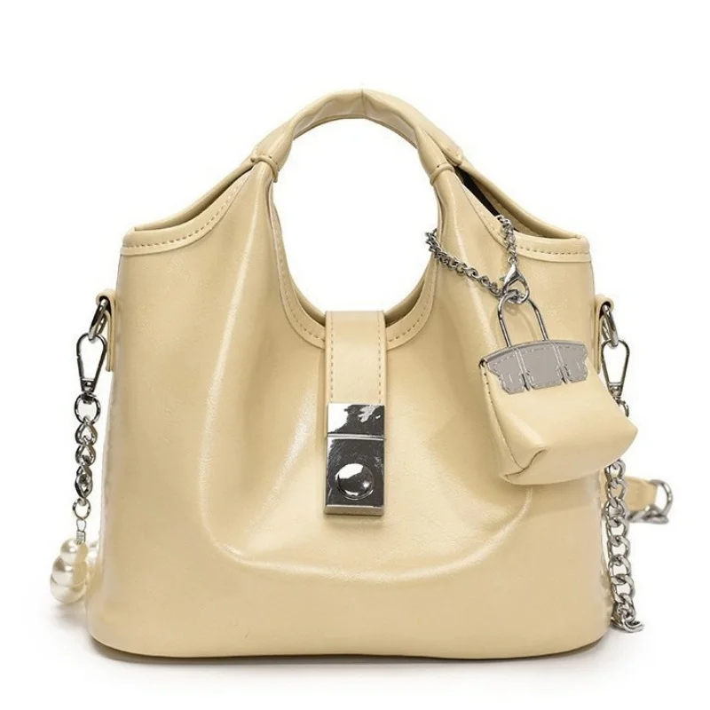 

Легкая роскошная сумка премиум-класса, модная и универсальная, на одно плечо, с большой вместимостью, сумка-кроссбоди.