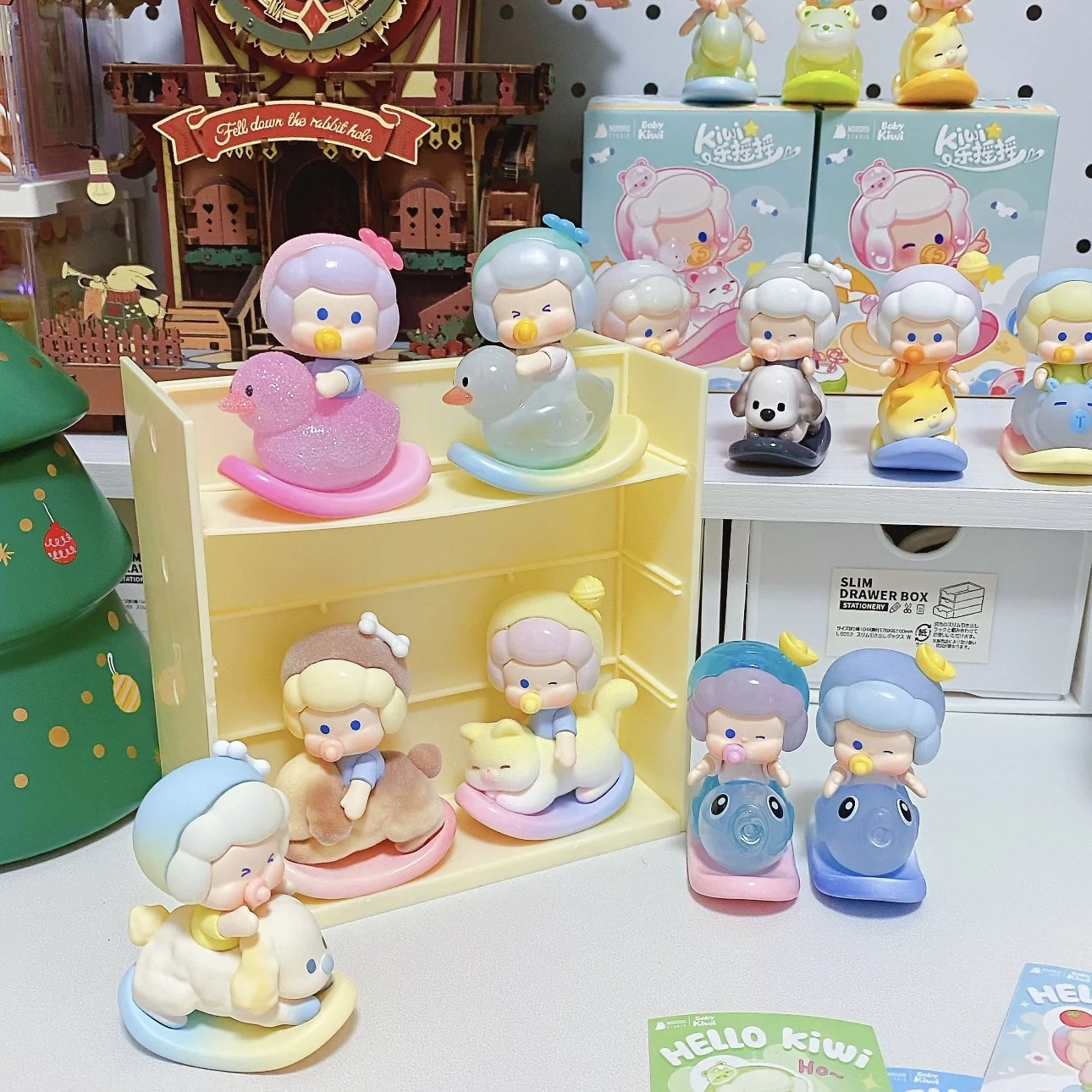 

Оригинальная серия Nororo Kiwi Rocking Horse, мини-слепая коробка, модные настольные украшения, милые коллекционные фигурки, подарок, игрушка серии 2,0