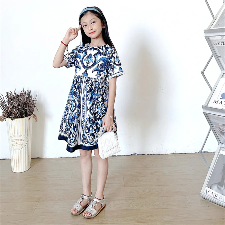 New Design Girls Dress Children Retro Short Sleeve Princess Dresses Kids Summer Printed Birthday Clothing Cotton Costumes