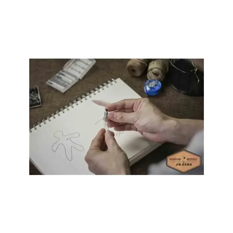 Voodoo Naald Mentalisme Goocheltruc Props Close-Up Illusies door Peter Eggink voor straatoptredens en geestleeshows