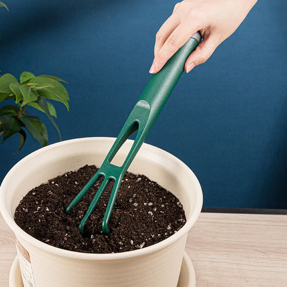 

Gardening Rake for Soil Aeration Strong Plastic Construction Compact Design Perfect for Small Gardens Yard Tools Outdoor Use