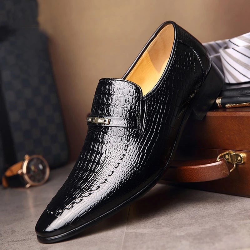 Shallow Mouth Loafers Shoes Men PU Embossed Pattern Low Heel Solid Business Formal Shoes Classic Men Shoes Large Sizes 38-48