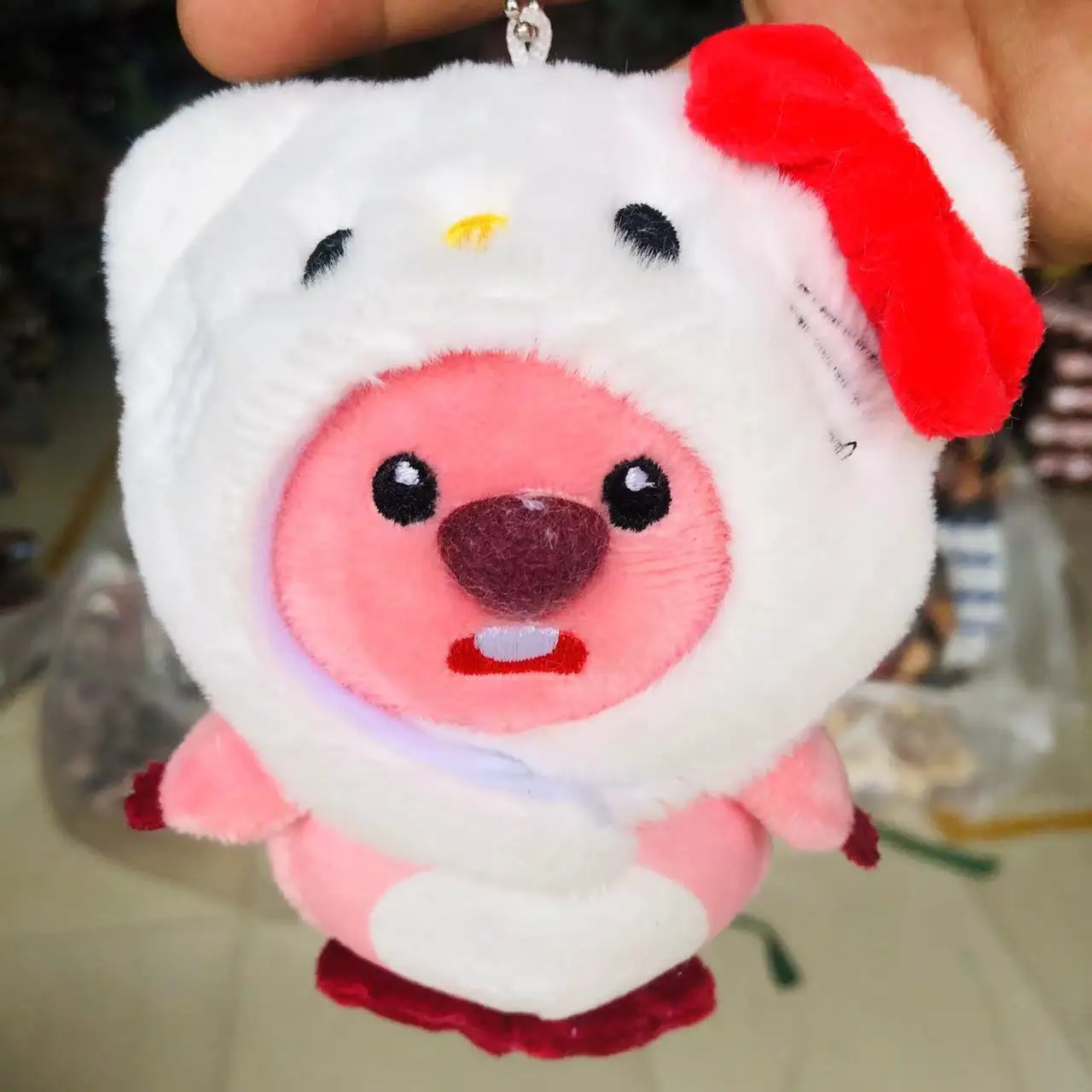 Sanrio Loopy Cartoon Plush Toy Keychain Kuromi Hello Kitty Hat Beaver Anime Kawaii Soft Doll Keychain For Bags Christmas Gifts