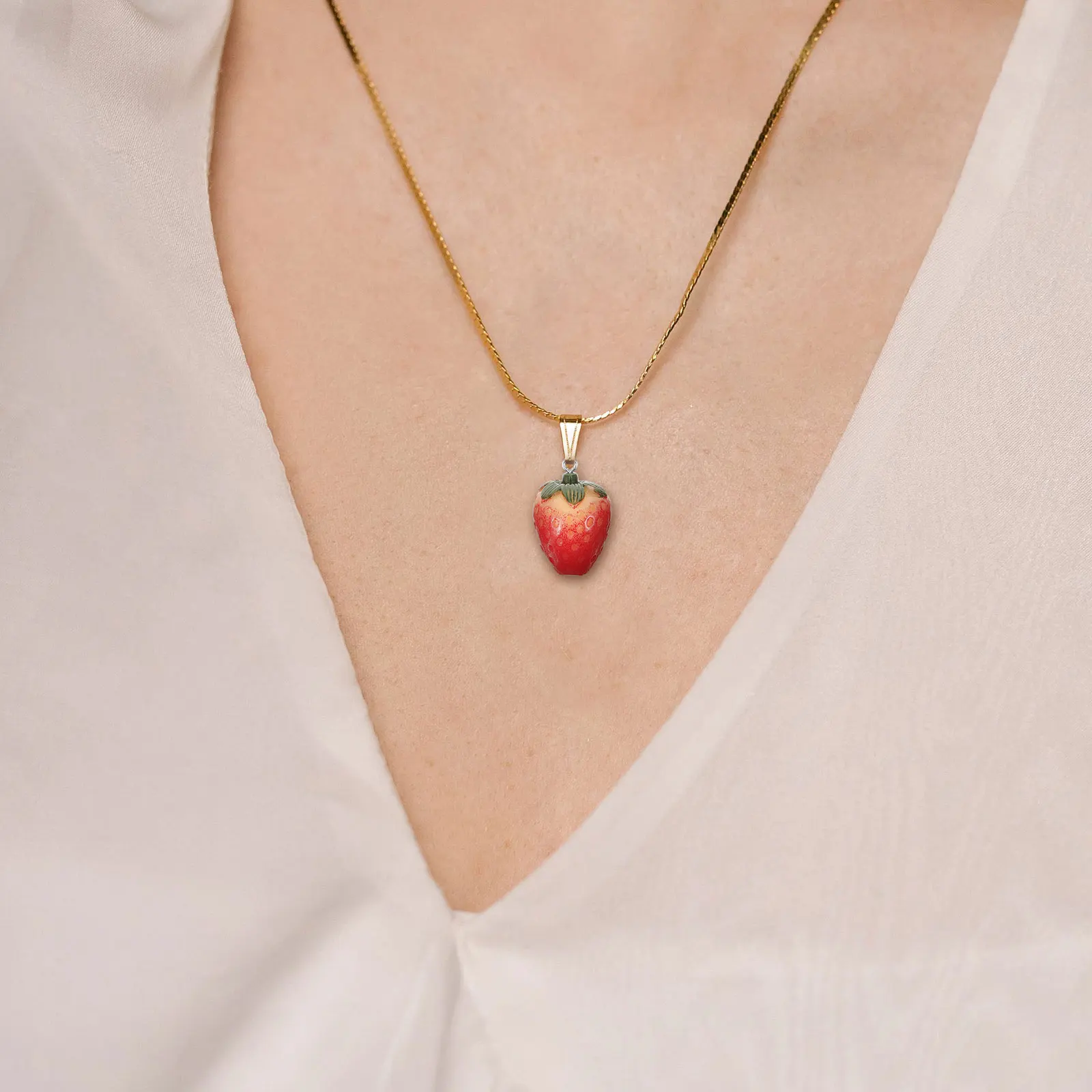 

10 Pcs Strawberry Resin Jewelry Ornament Strawberries Charms Earrings for Necklace Accessories