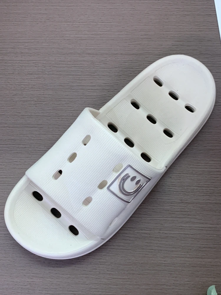 Toilet Slippers Men's Summer Home Bathroom Bath Hollow Quick-Drng Dormitory Good-looking Sandals Women Light Bottom