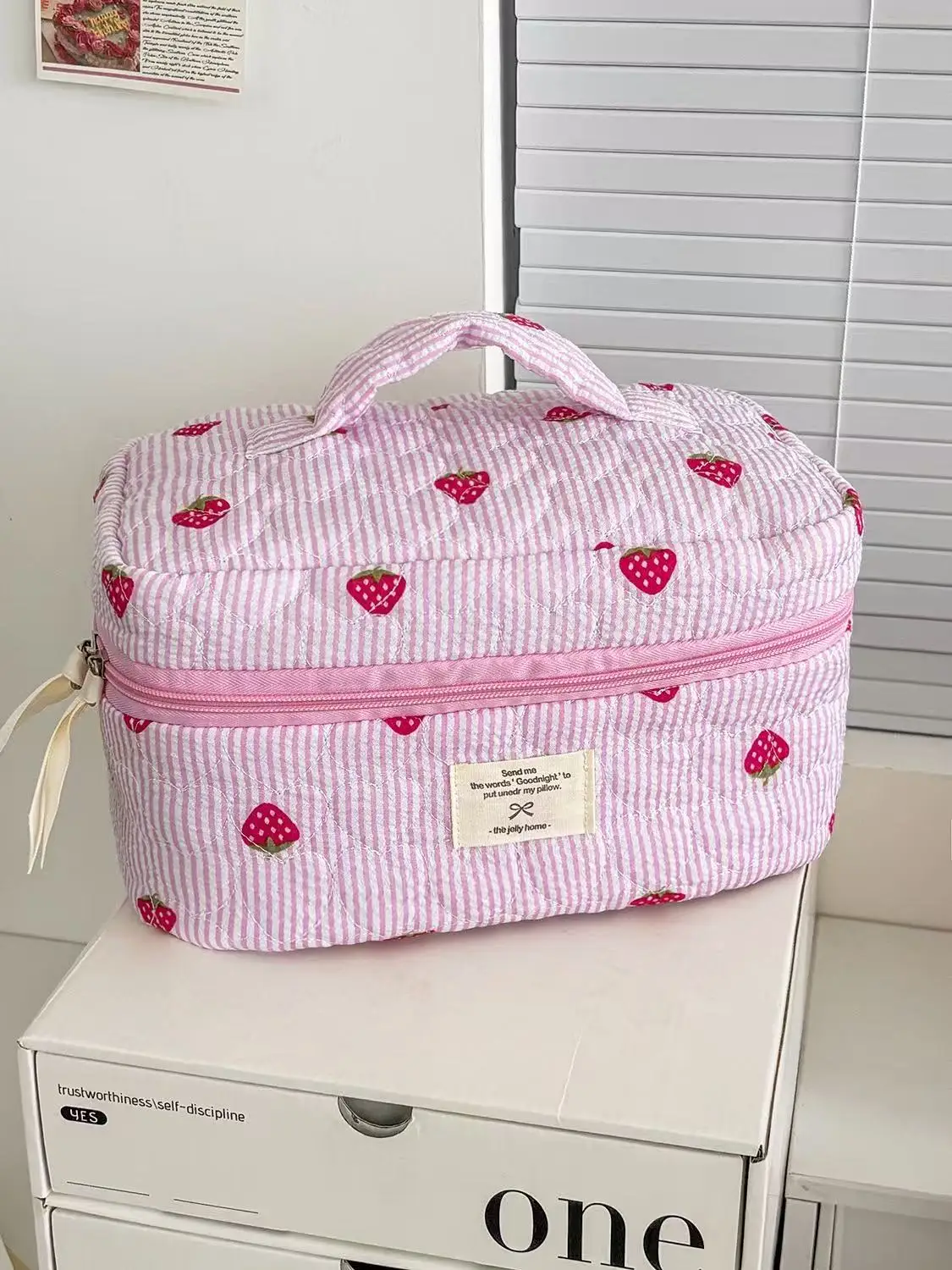 1PC Bolsa de Cosméticos Rosa Morango para Mulheres, Organizador Portátil de Viagem, Necessaire de Maquiagem, Bolsa de Mão Feminina com Zíper