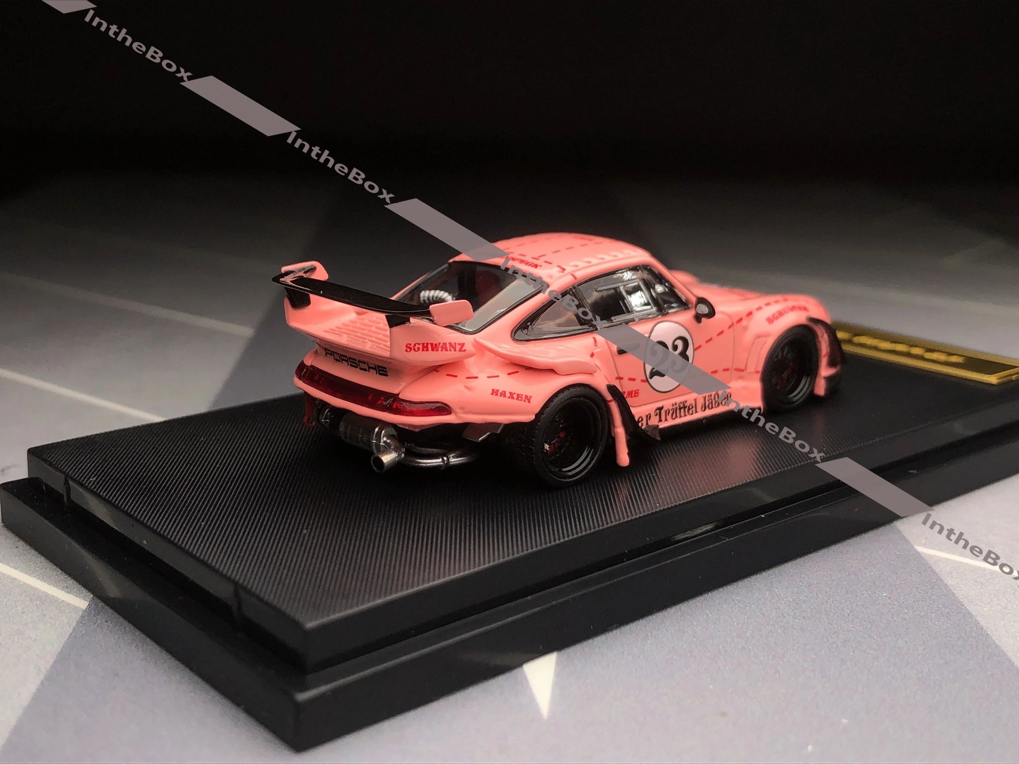 Star Model 1:64 RWB 993 Pink Pig Diecast Model Car Collection Limited Edition Hobby Toys