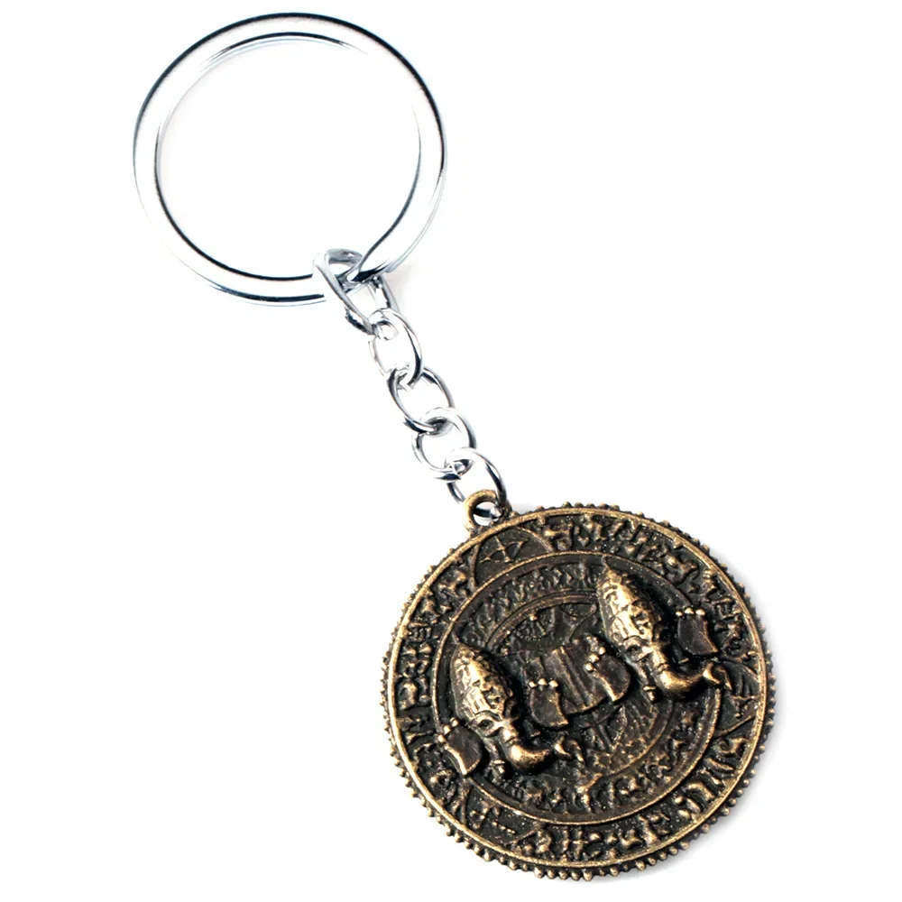 Vintage The Lost Legacy Coin Pendant Keychain for Men Uncharted Mysterious Treasure Signet Metal Key Ring Fans Party Jewelry