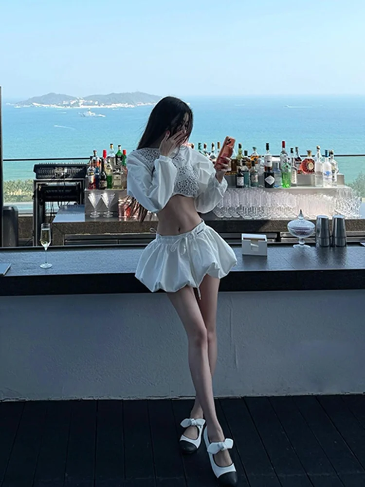 

Small Fragrance Style Tea Rose Hollow out Back Short Top And Flower Bud Skirt Two Piece Set Women's Fashion Korean Lady Elegant