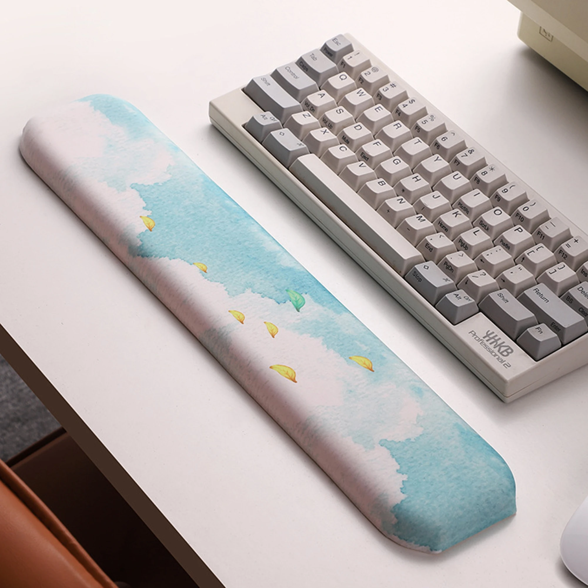 Cute Summer Leaf Silicone Wrist Rest Mouse Pad Large Non-Slip Desk Mat Ergonomic Keyboard Pad for Office Home Gaming