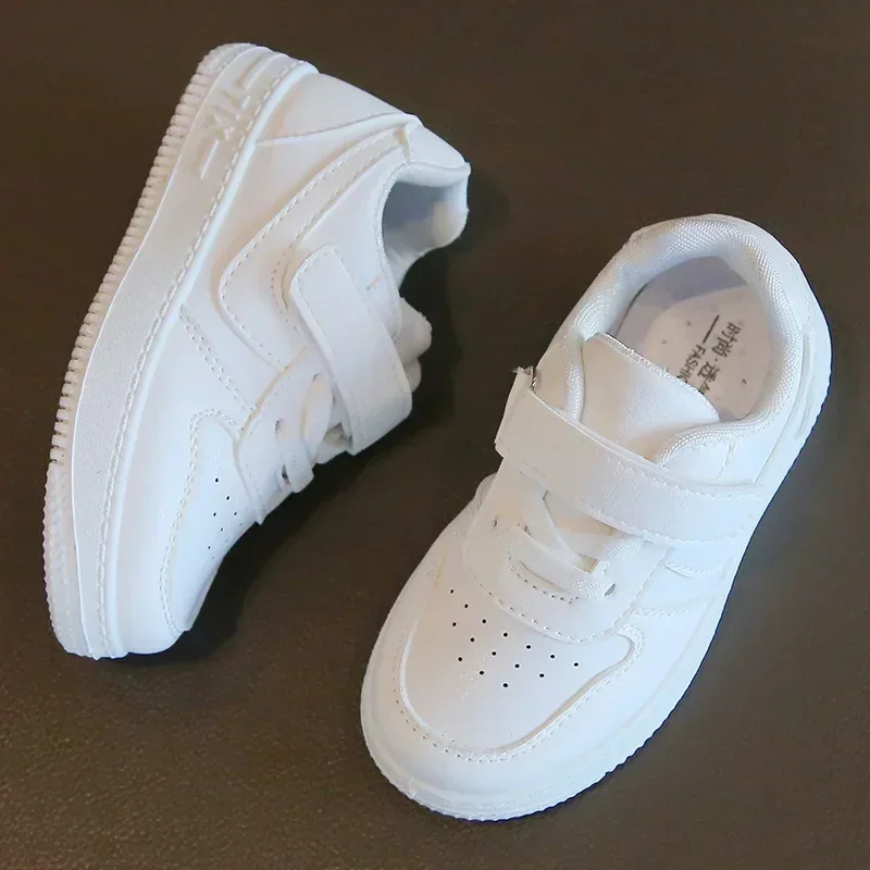 Children's White Sneakers for Boys and Girls Casual Sports Shoes Fashionable Kids Non-slip Skate Shoes Stylish Versatile Trendy