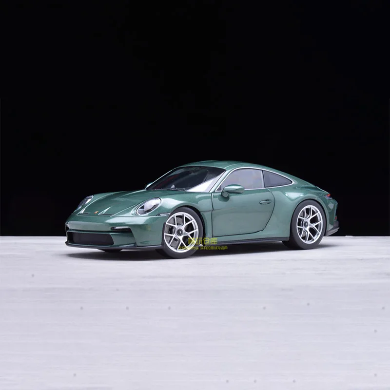 

1:18 Scale 911 S/T 2023 Sports car Simulation Alloy Car Model Static Display Collectible Toy Gift Souvenir Decoration