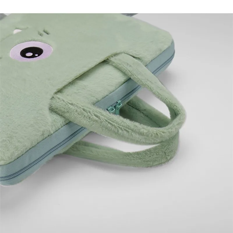 Ins Plush Cute Laptop Bag handle Tablet Carry Case 13 13.3 14 15 15.6 16 Inch Computer Bag Organizer Macbook Air 13 Shockproof