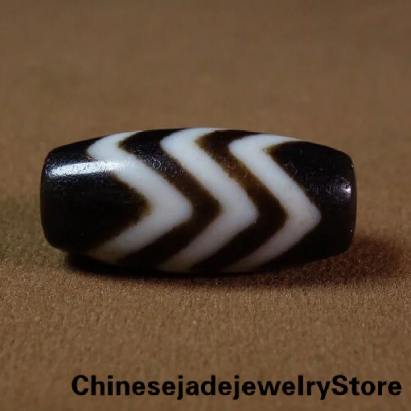 

Ancient Tibetan DZI Beads Old Agate Water Stripe Totem Amulet Pendant GZI #9628