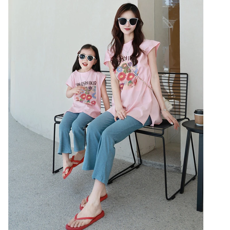 

Mom Daughter Baby Matching Outfits Fashion Korean Mother and Child Girls Sleeveless Long Tee Shirt + Flared Pants Two Piece Sets