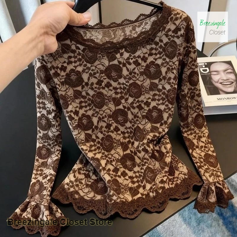 

Korean advanced sense brown lace round neck floral trumpet sleeve lace shirt women's spring and autumn new fashion Joker top.