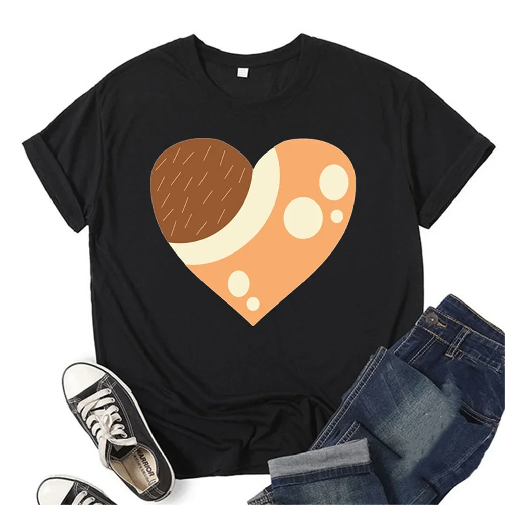 تي شيرت كلاسيكي من Heeler Love Hearts Inspired Color Palette Hearts كلاسيكي تي شيرت نسائي