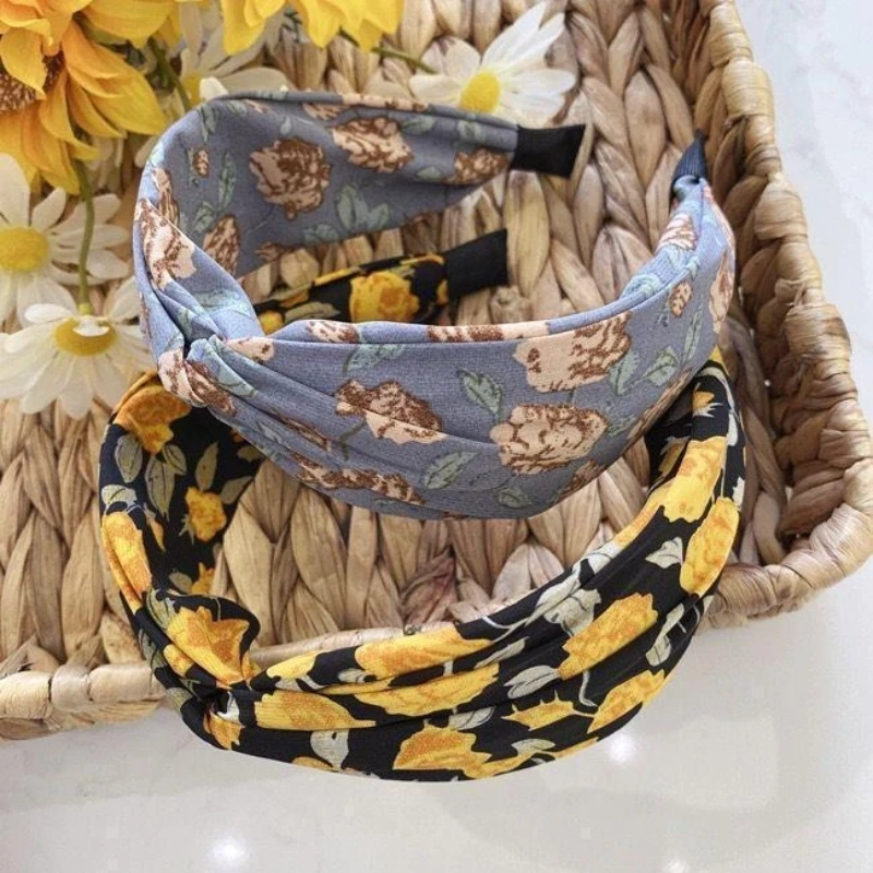 

Korean Fabric Floral Wide Headband - Crossed Vintage Style Hairband, Sweet & Classic Hair Accessory for Dates